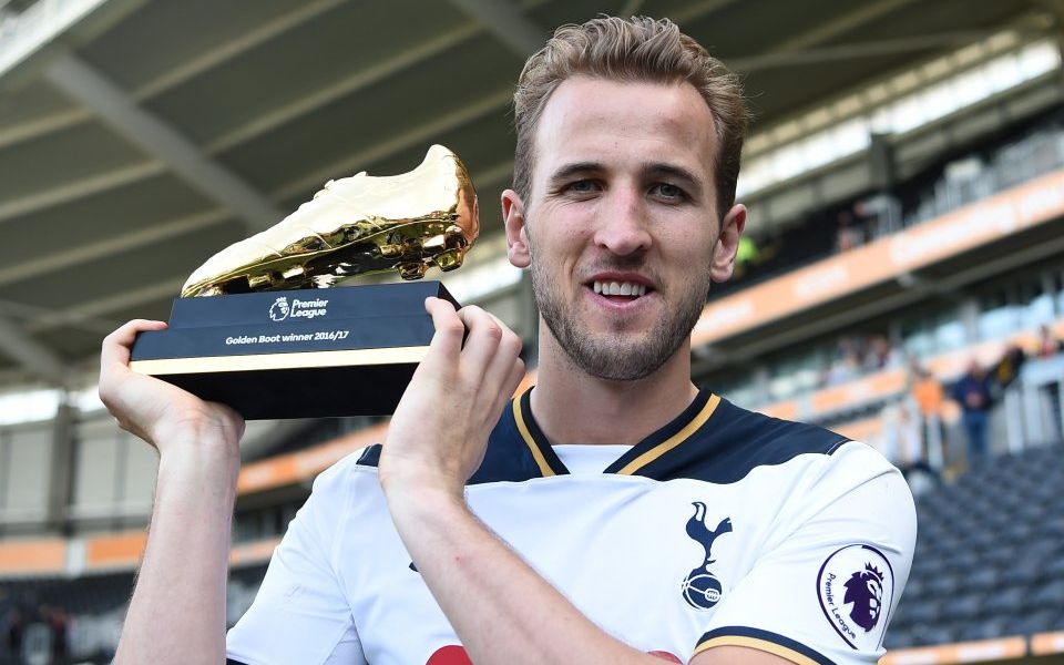 Harry Kane Golden Boot 2017 Top Scorer : Harry Kane !!