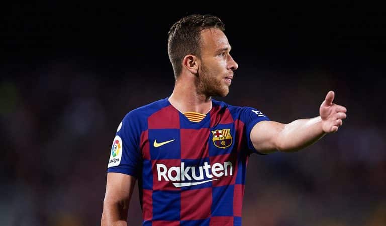 Arthur bid goodbye to Barcelona before heading to Juventus