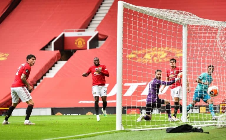 Harry Maguire gets nutmegged by Junior Stanislas and Twitter reacts hilariously to it