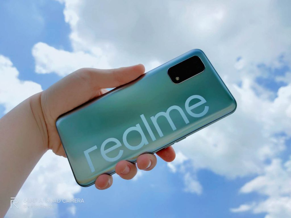 Ed Anm1UYAETAJr 1 Realme V5 arrives as the cheapest 5G smartphone with Dimensity 720 SoC