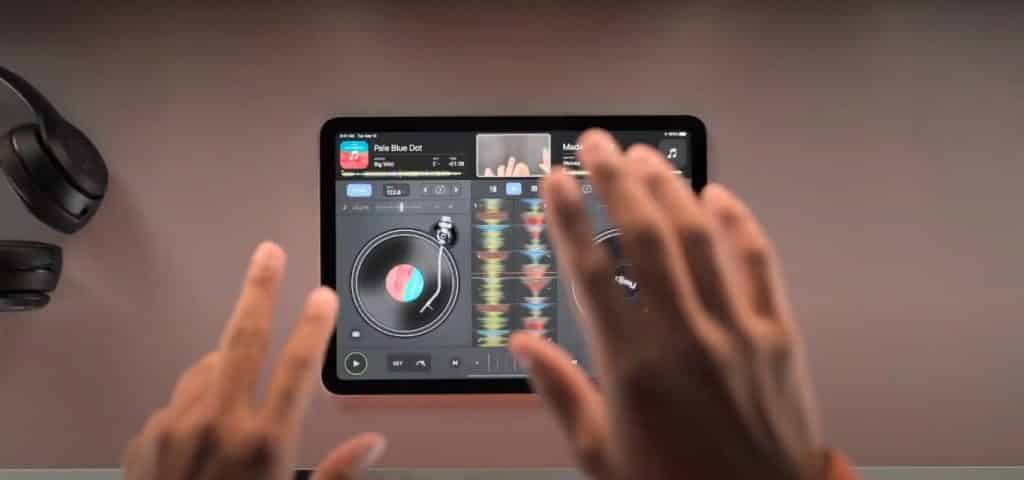 iPad Air 4 djay Pro AI TechnoSports.co .in iPad Air 4 launched with Apple A14 at $599