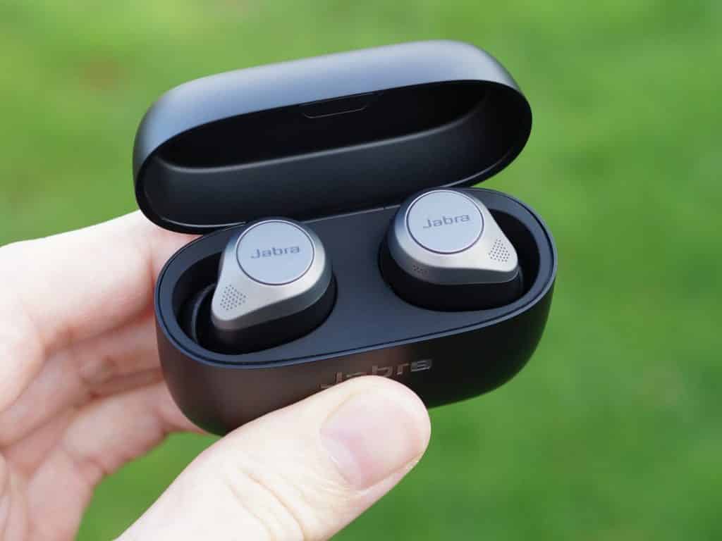Jabra Elite 85t Earbuds 2_TechnoSports.co.in