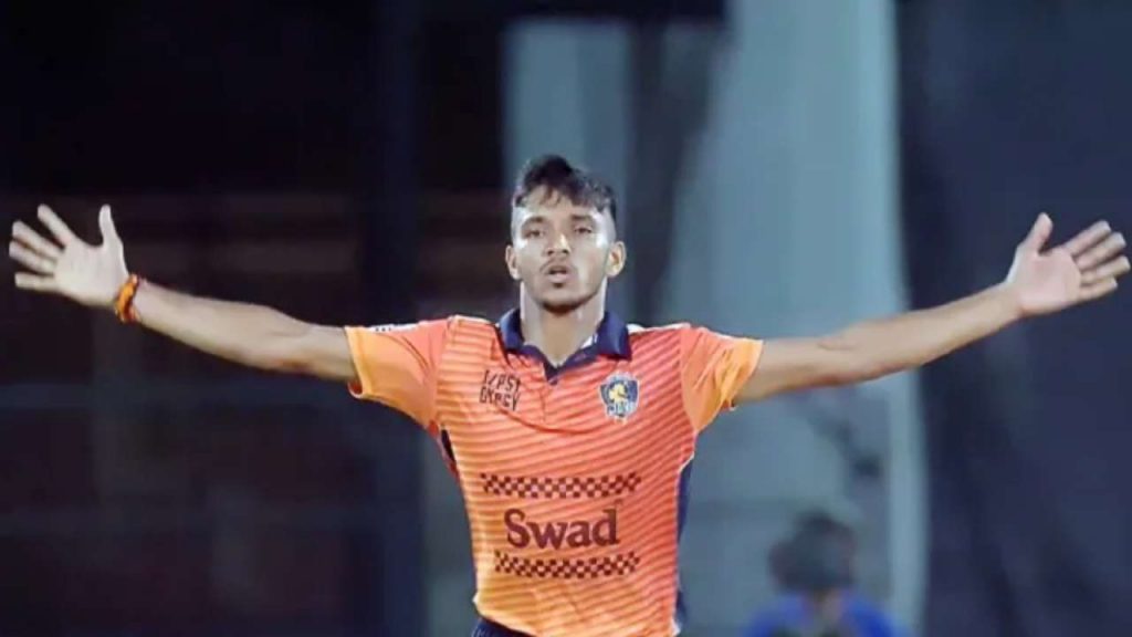 958890 chetan sakariya twitter 1 Top 5 Uncapped players who attracted big bids in the IPL 2021 Auction