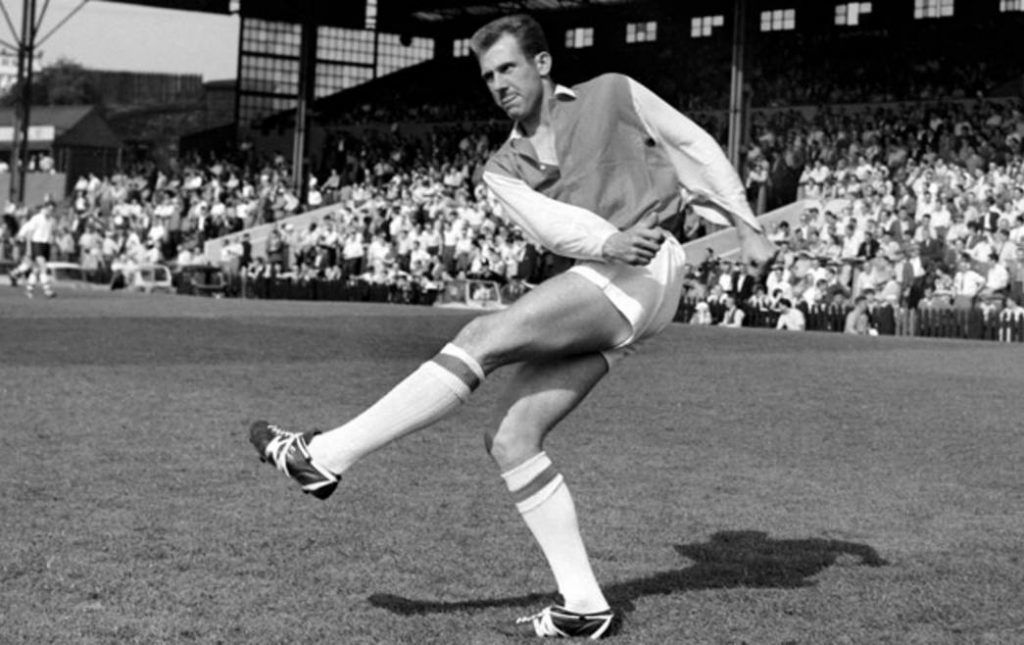 Laurie Brown Top 10 football players who have played for both Arsenal and Tottenham Hotspur