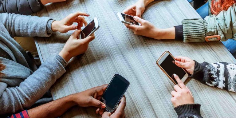 Jio vs Airtel vs Vi vs BSNL: Best prepaid plan under Rs 600