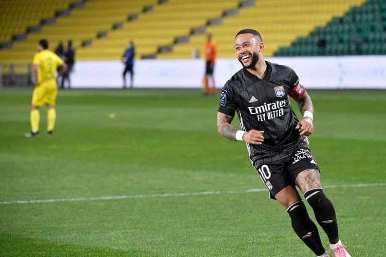 Memphis Depay in direct negotiations with Barcelona