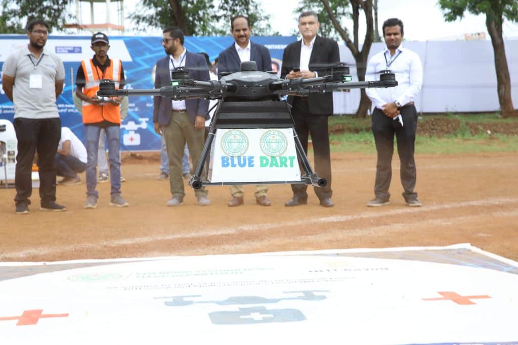 India witnesses the first ever delivery of Medicines Jabs by drone 5 TechnoSports.co .in India witnesses the first ever delivery of Medicines & Jabs by drone