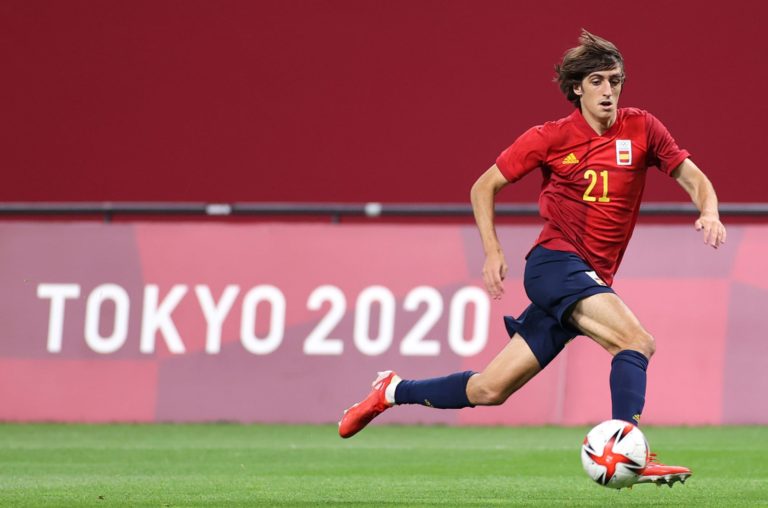 Valencia to sign Bryan Gil on loan for 2022/23 season