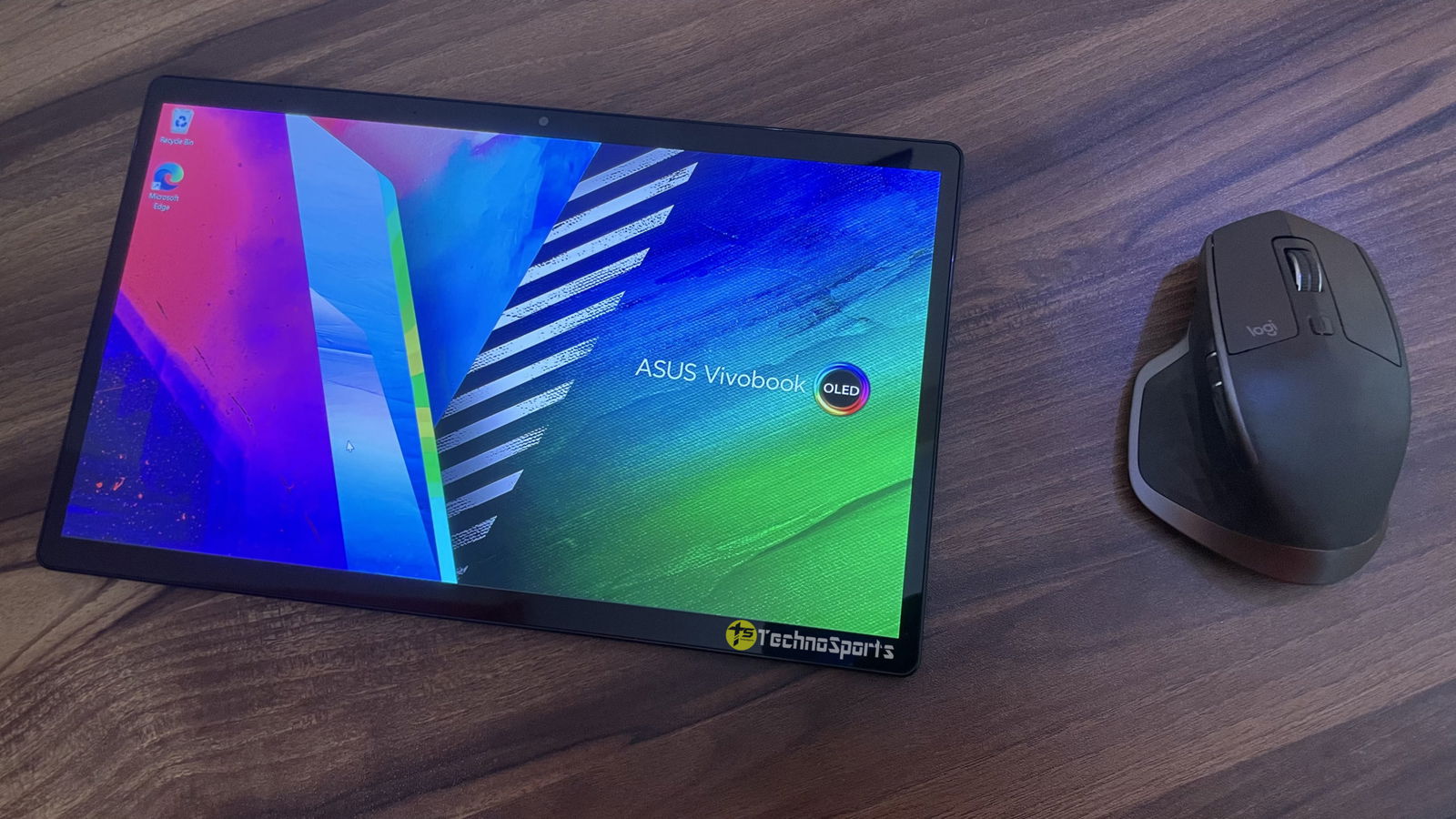 ASUS Vivobook 13 Slate OLED is promising, limited by the performance