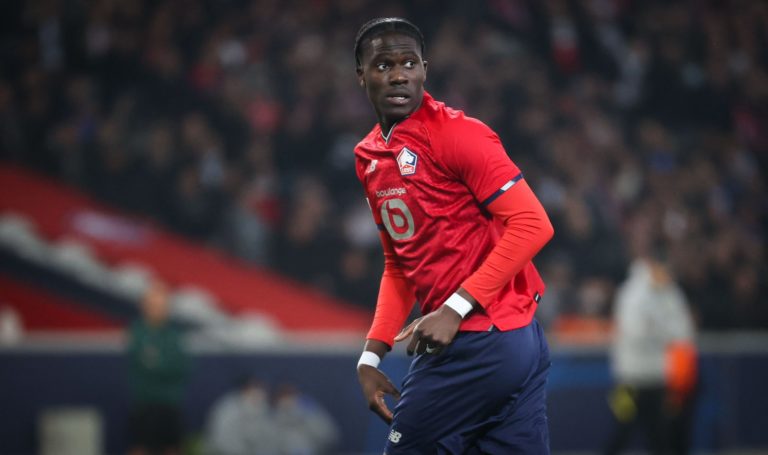 Amadou Onana to join Everton for €40m