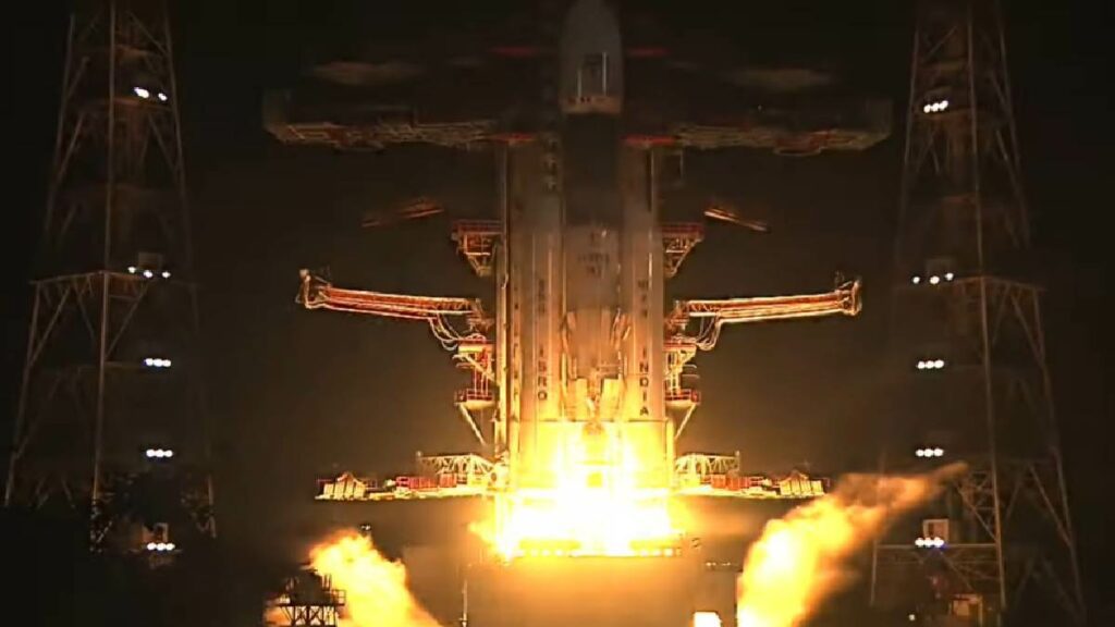 ISRO launches 36 broadband satellites in its heaviest rocket