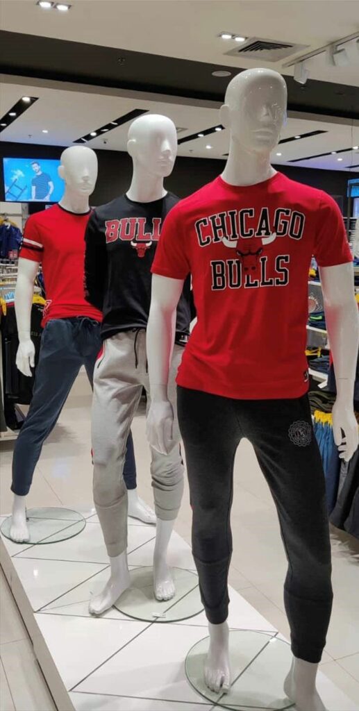 WhatsApp Image 2022 10 12 at 3.56.36 PM NBA and Reliance Retail launched an extensive range of NBA merchandise in India