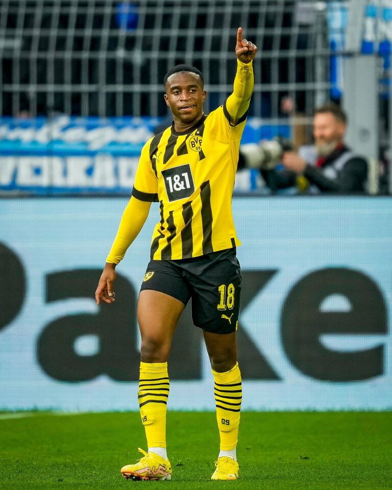 17-year-old Youssoufa Moukoko breaks another Bundesliga record