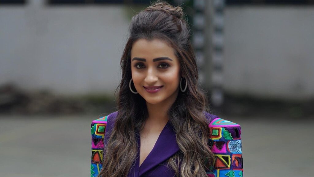 rang3 Raangi: Trisha Appears for a New Action-Thriller Film with Heavy Dialogues