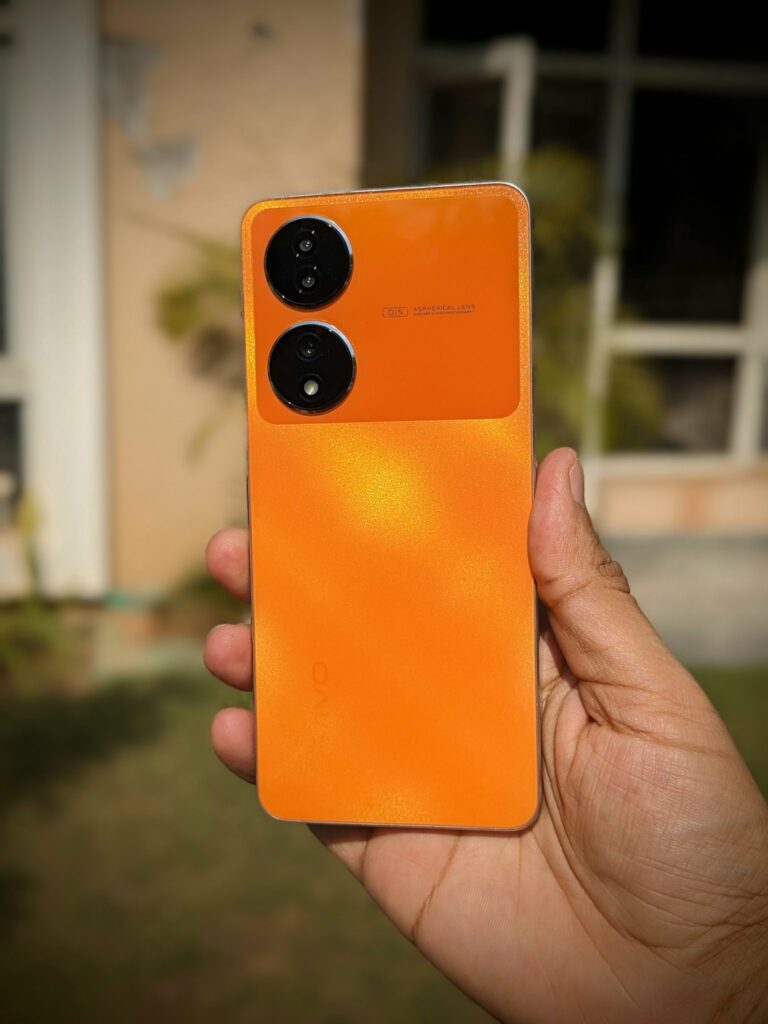Vivo Y100