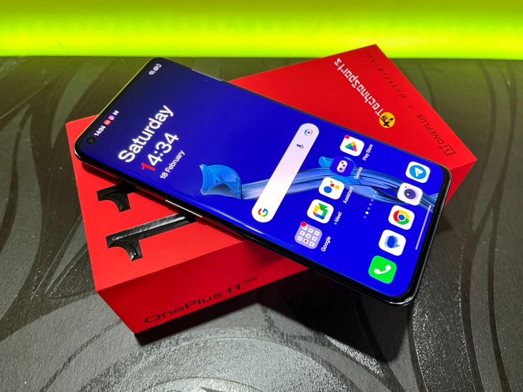 OnePlus 11