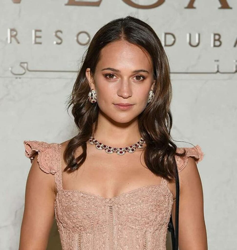 alice The Top 10 Hottest Hollywood Actresses as of 2024