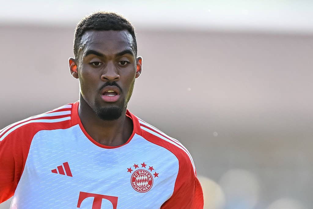 Ryan Gravenberch Image via Wikipedia Ryan Gravenberch to Liverpool 2023/24: Tactical Analysis