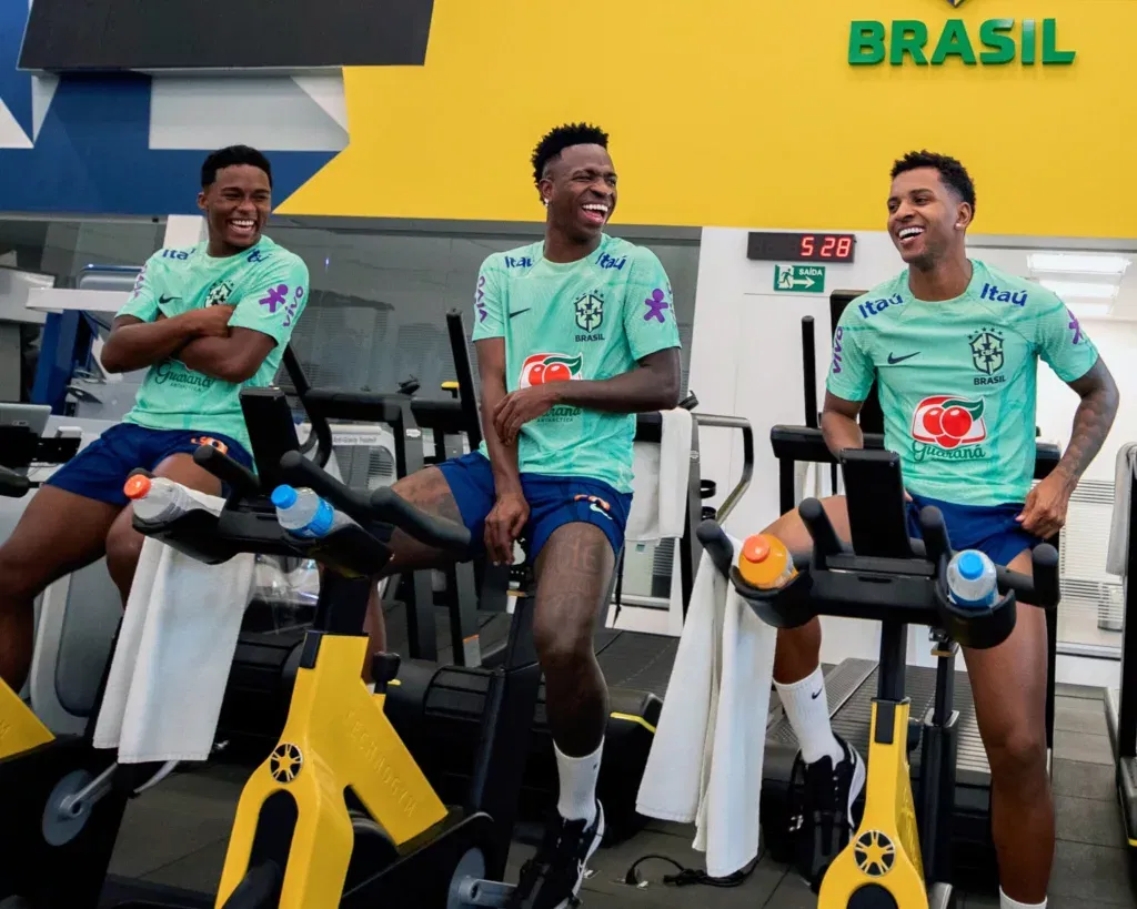 Endrick with Vinicius Rodrygo in Brazil Training Image Credits Twitter Endrick Almost Joined Chelsea: The Unforgettable Tale of Chelsea's Missed Opportunity for £51.4 Million