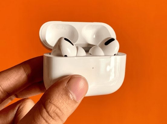 image 493 Apple AirPods 4th Gen to Launch in 2024: Two Models, Enhanced Design, and ANC Expected