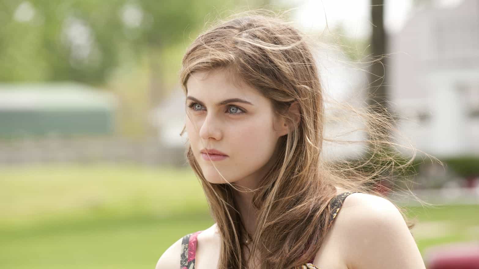 140904 stern true detective tease vpoo6i jpeg Alexandra Daddario True Detective: Get All the Updates in 2024 (August 7)