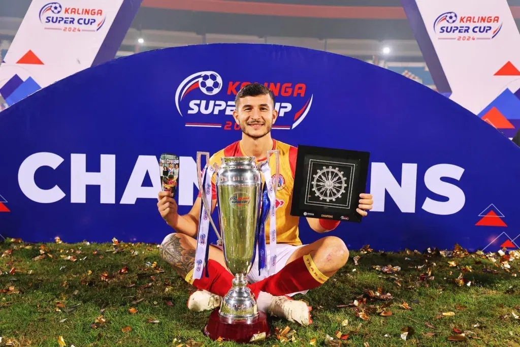 Saul Crespo Image Credits X Twitter Saul Crespo's Injury Status Revealed: Will the Injured East Bengal Star Be Fit to Play in the Mumbai Match?