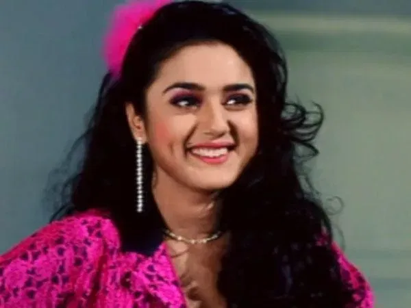 WhatsApp Image 2024 02 27 at 23.13.13 c12e46fb jpg Top 10 Bollywood Actresses Who Played the Role of Sex Worker in Movies