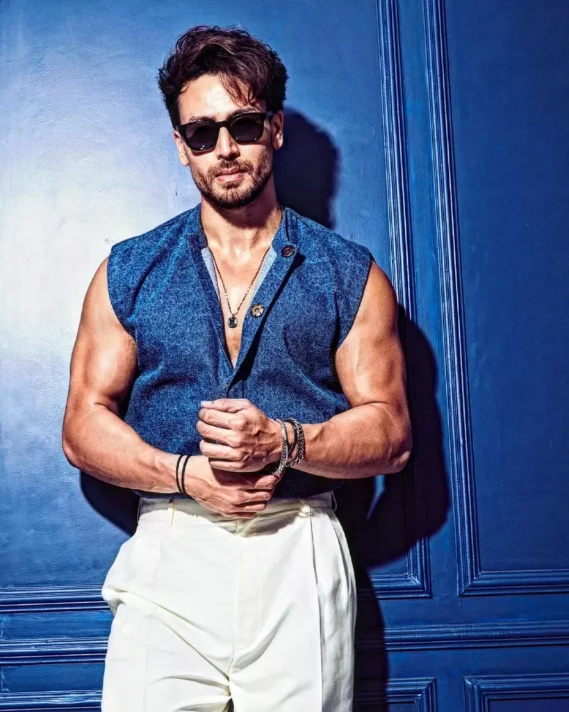 438711981 1451076012493364 8432353515974104815 n Unstoppable Tiger Shroff Age, Height, Net Worth, Career, Income, Relationships, and Family in 2025