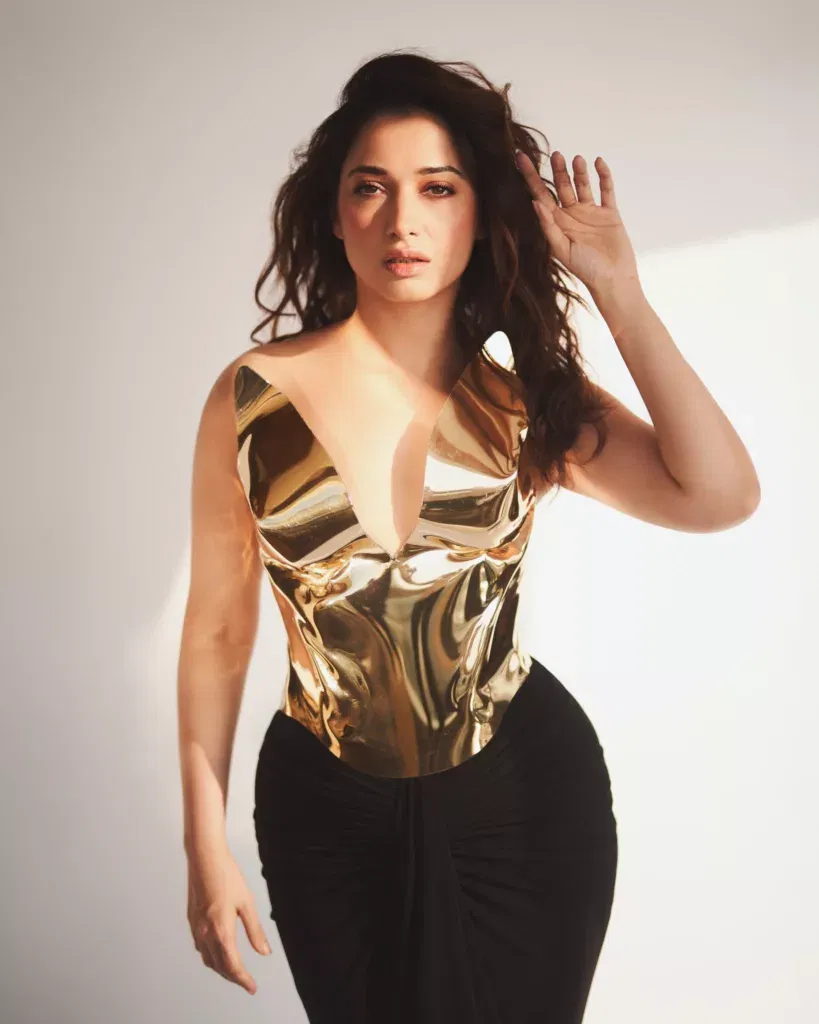 Tamannaah Bhatia Summoned For Promoting Illegal IPL Streaming Case