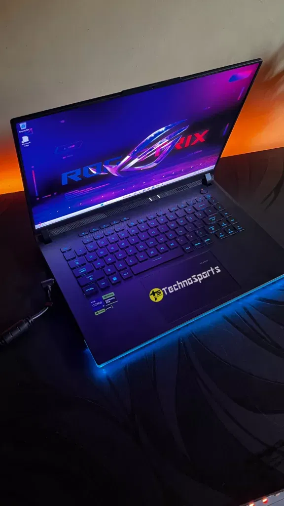 ROG Strix Scar 16