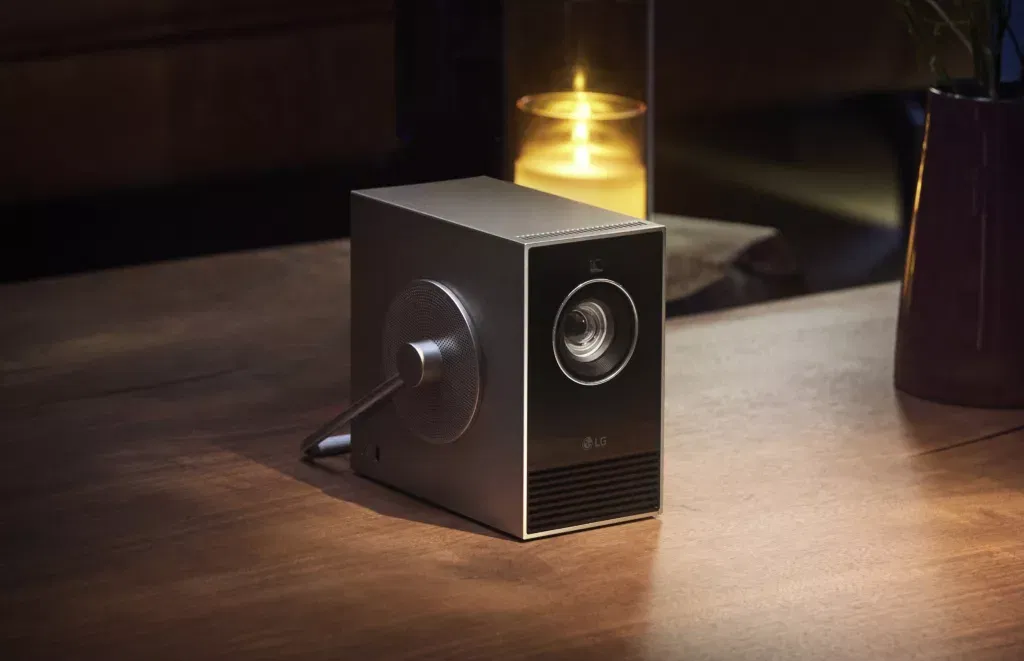 LG Electronics unveils the LG CineBeam Q Projector at 5th Smart Home Expo