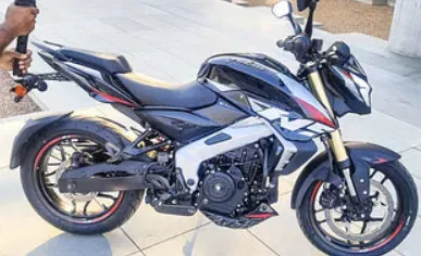 Bajaj Pulsar NS400
