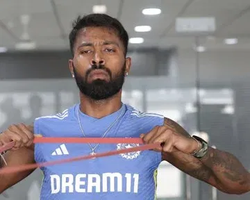 Hardik Pandya2 IPL 2025: Possible Captains for All 10 Teams Revealed