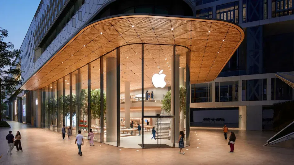 apple bkc Apple Breaks Into India's Top 5 Smartphone Brands: A Major Milestone in 2024