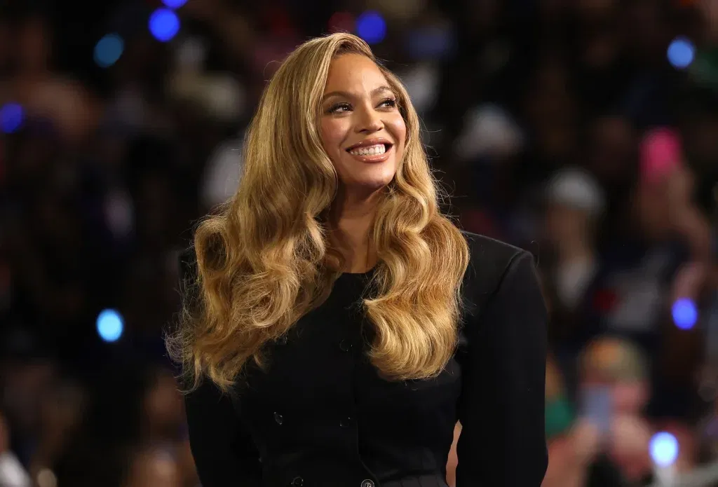 Beyonce Top 10 Most Beautiful Women in the World: Science-Backed Rankings 2025