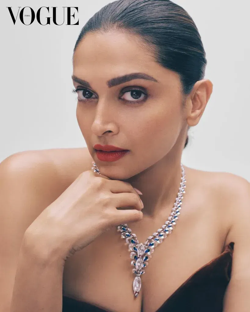 400767961 18406552705007581 1818412686497880176 n Glamourous Deepika Padukone Hot Photos: Redefining Bollywood’s Global Narrative
