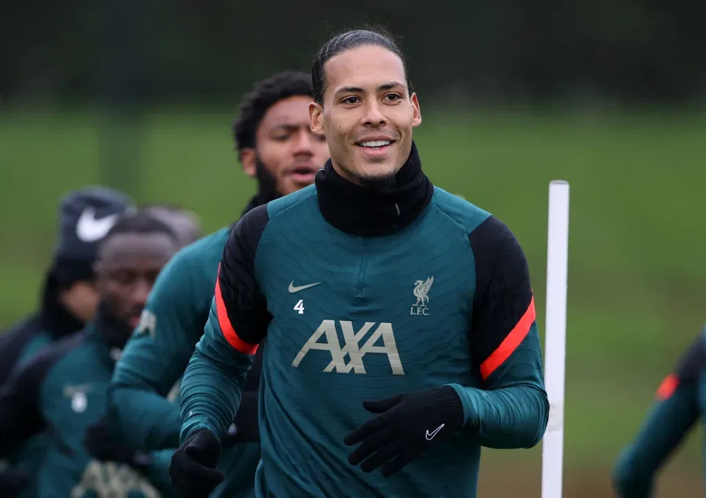 Virgil van Dijk 3 Virgil van Dijk’s PSG Talks: The Real Truth Behind the Liverpool Captain’s Conversation with Parisian Chiefs