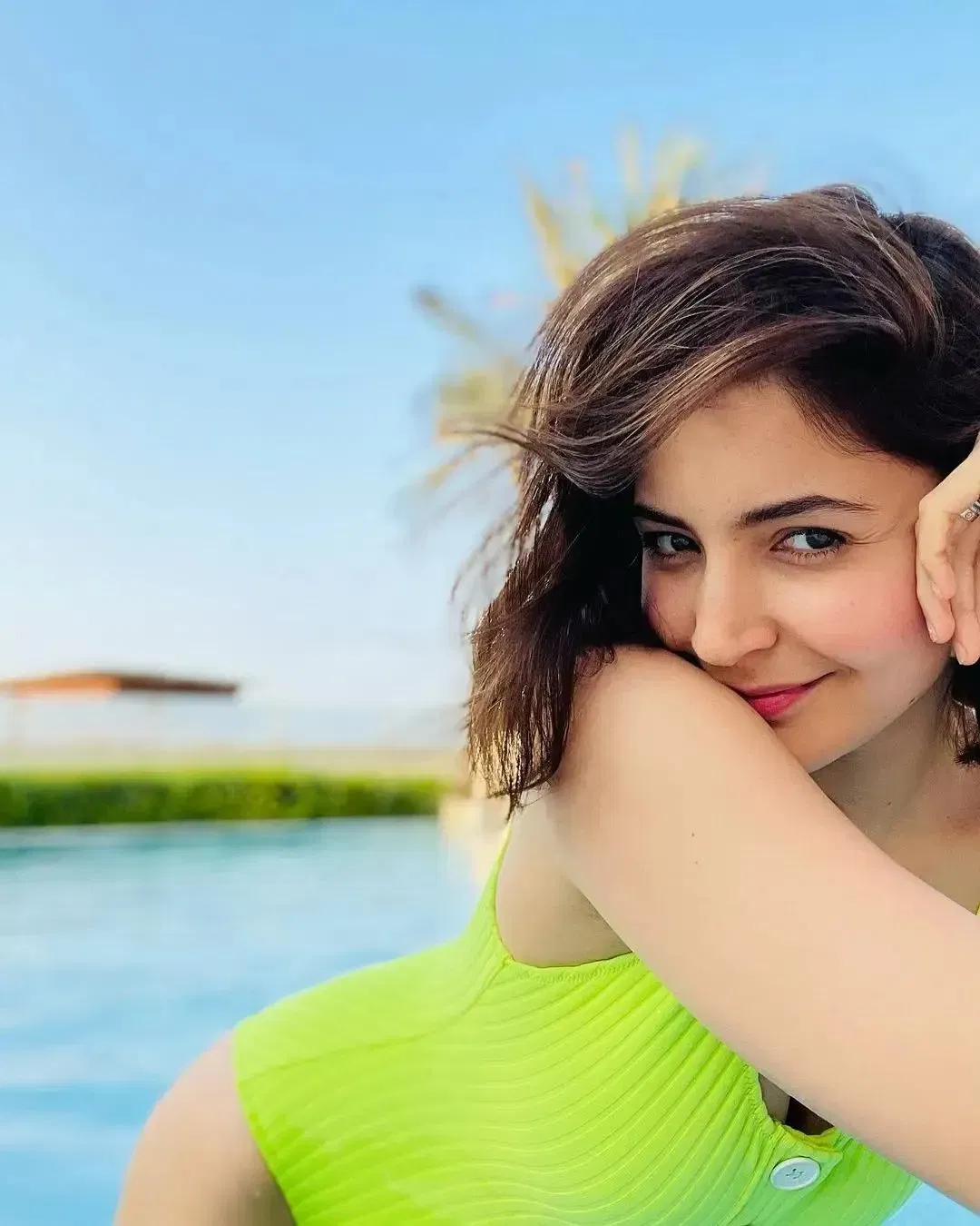 Gorgeous Anushka Sharma Hot Photos Gallery as of 2025