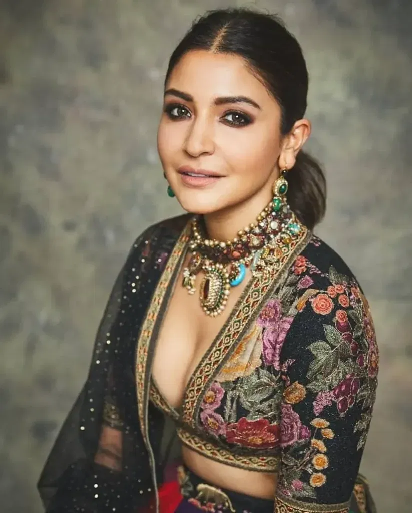 anush 7 Gorgeous Anushka Sharma Hot Photos Gallery as of 2025
