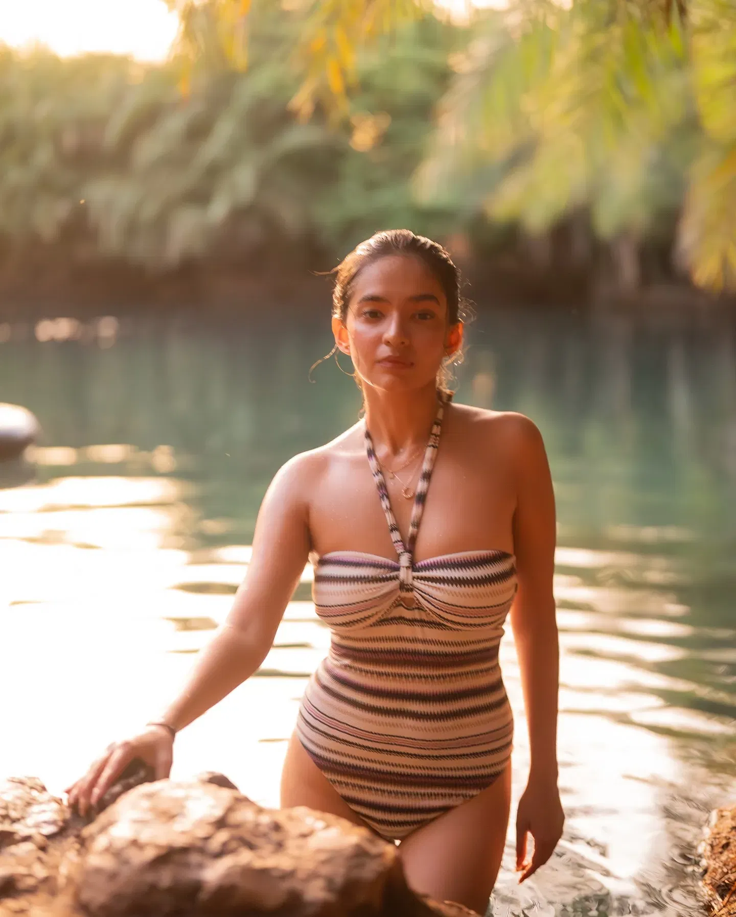 Anushka Sen Photos