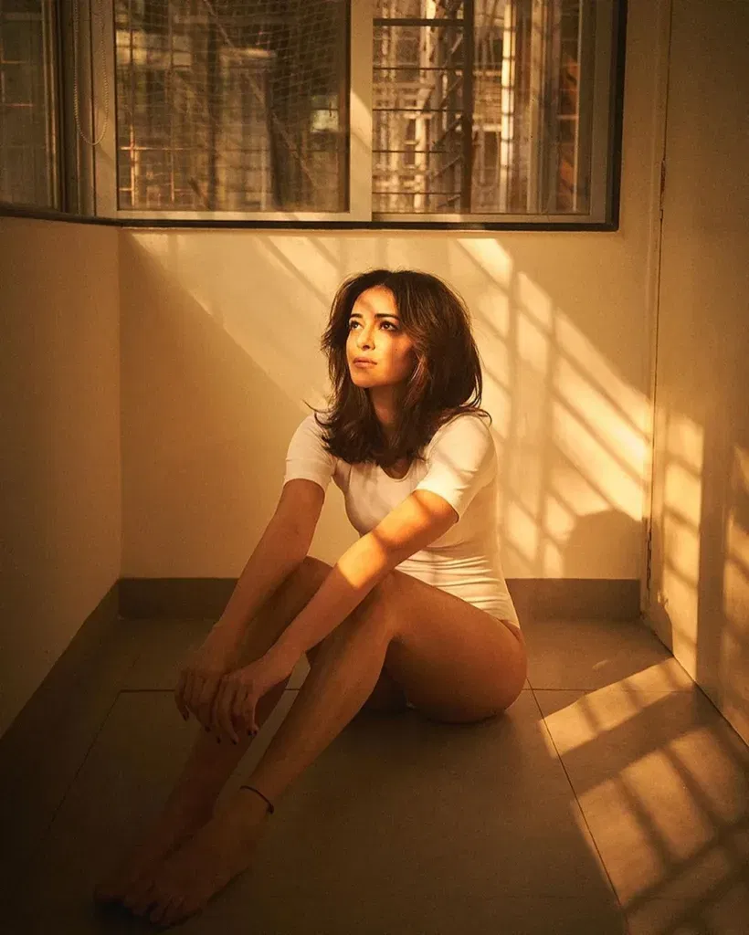 anyaa 19 Sexy Actress Ananya Panday Hot Photos Gallery as of 2025