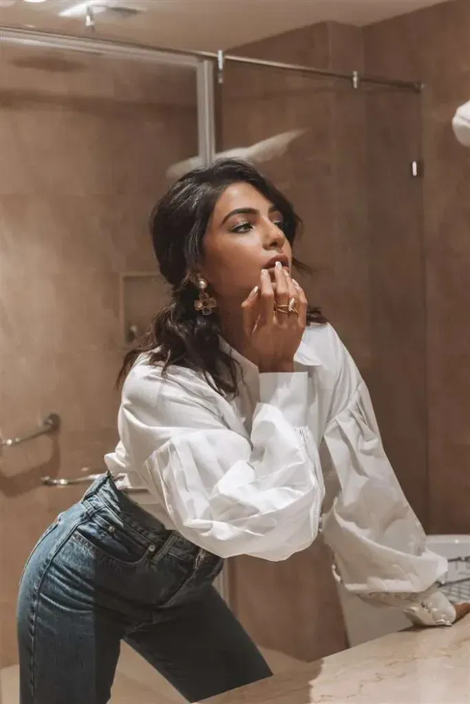 samannn 7 Sexy Photos: Samantha Ruth Prabhu Hot Photos Gallery in 2025
