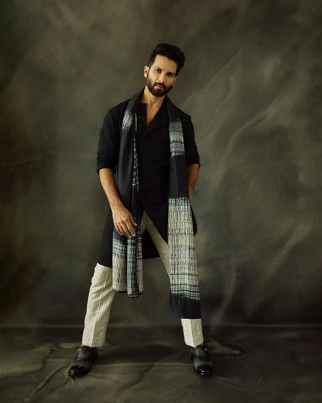 Shahid Kapoor Photos