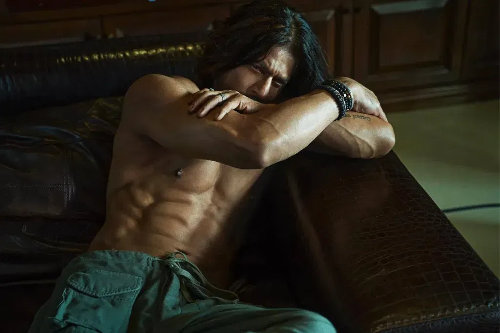 shahs 5 Bollywood's King Shah Rukh Khan Photos Gallery in 2025
