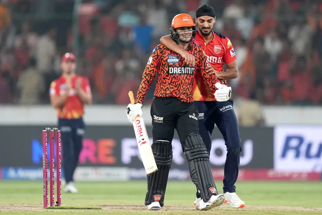 Abhishek Sharma and Arshdeep Singh IPL 2025: SRH Chase 246 as Abhishek Sharma’s 141 Lights Up Hyderabad
