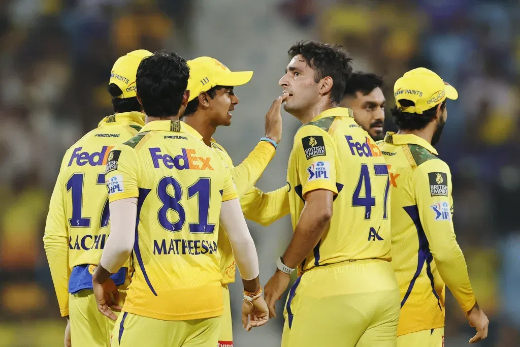 Anshul Kamboj IPL 2025: Spinners Set the Stage as Dhoni and Dube Guide CSK to Narrow Win Over LSG