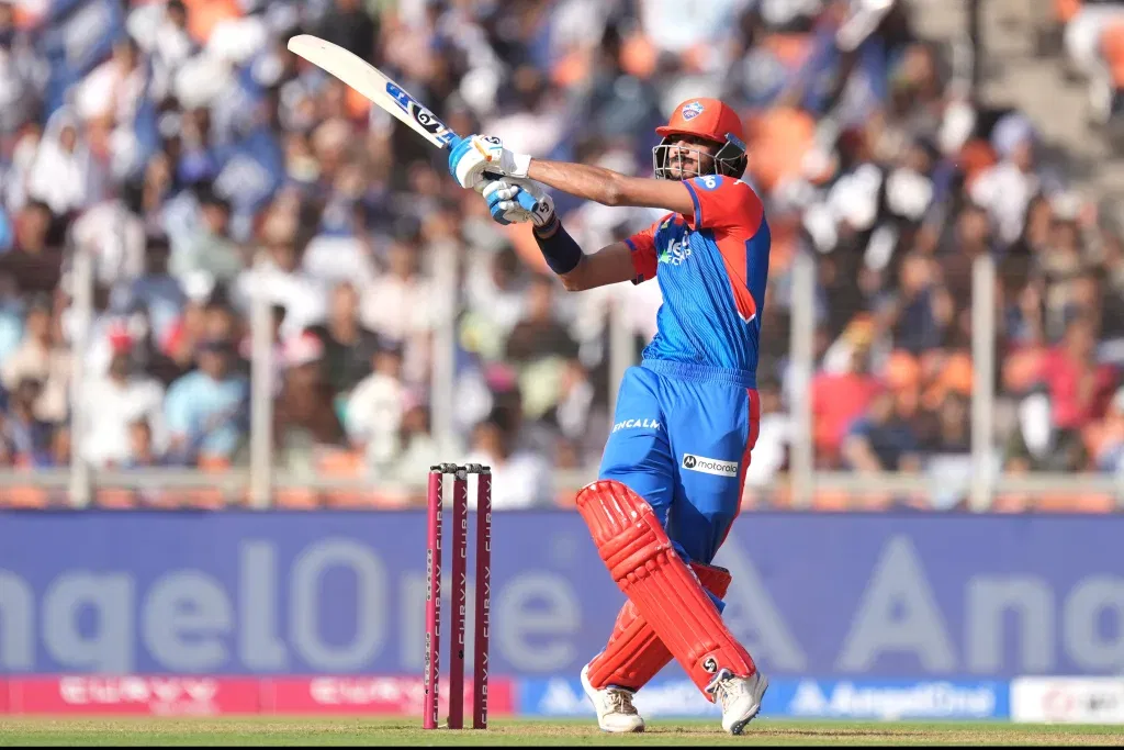 Axar Patel 1 IPL 2025: Buttler’s 97* Guides Gujarat Titans to a Nail-Biting Last-Over Victory Over DC