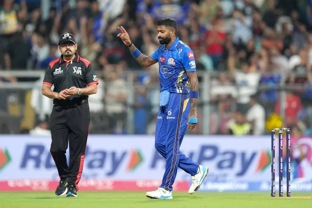 Hardik 1 IPL 2025: RCB Break 10-Year Wankhede Jinx as Kohli, Patidar and Krunal Steal the Show
