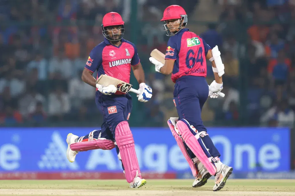 Rajasthan Royals 3 IPL 2025: Delhi Capitals Edge Out Rajasthan Royals in Super Over Thriller at Arun Jaitley Stadium