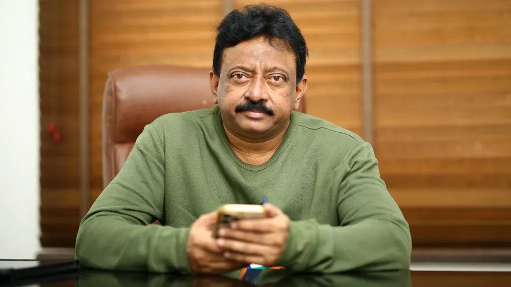 Ram Gopal Ghosts, Guns & Giggles: Ram Gopal Varma and Manoj Bajpayee Reunite for 'Police Station Mein Bhoot'